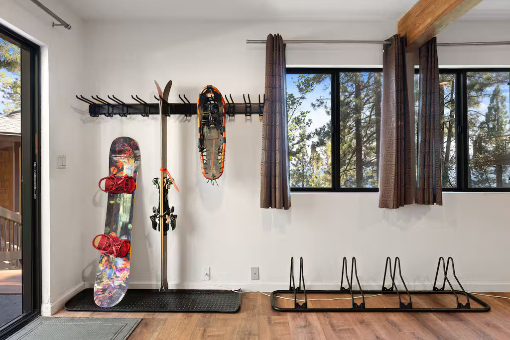 Aura Lodge at Edgewater