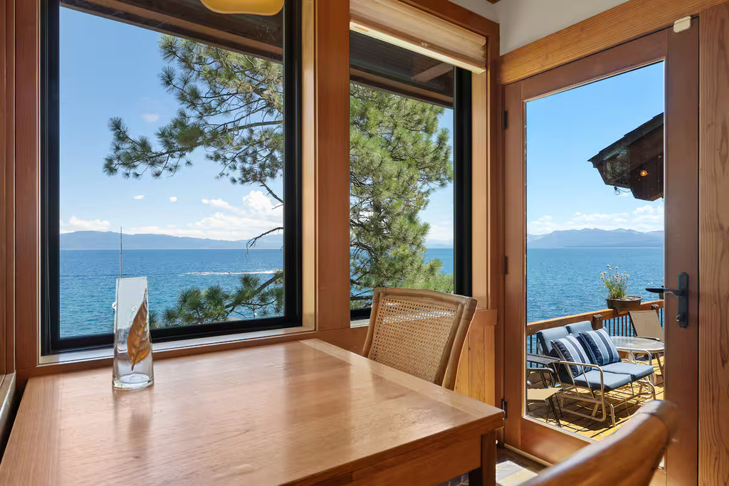 Aura Lodge at Edgewater