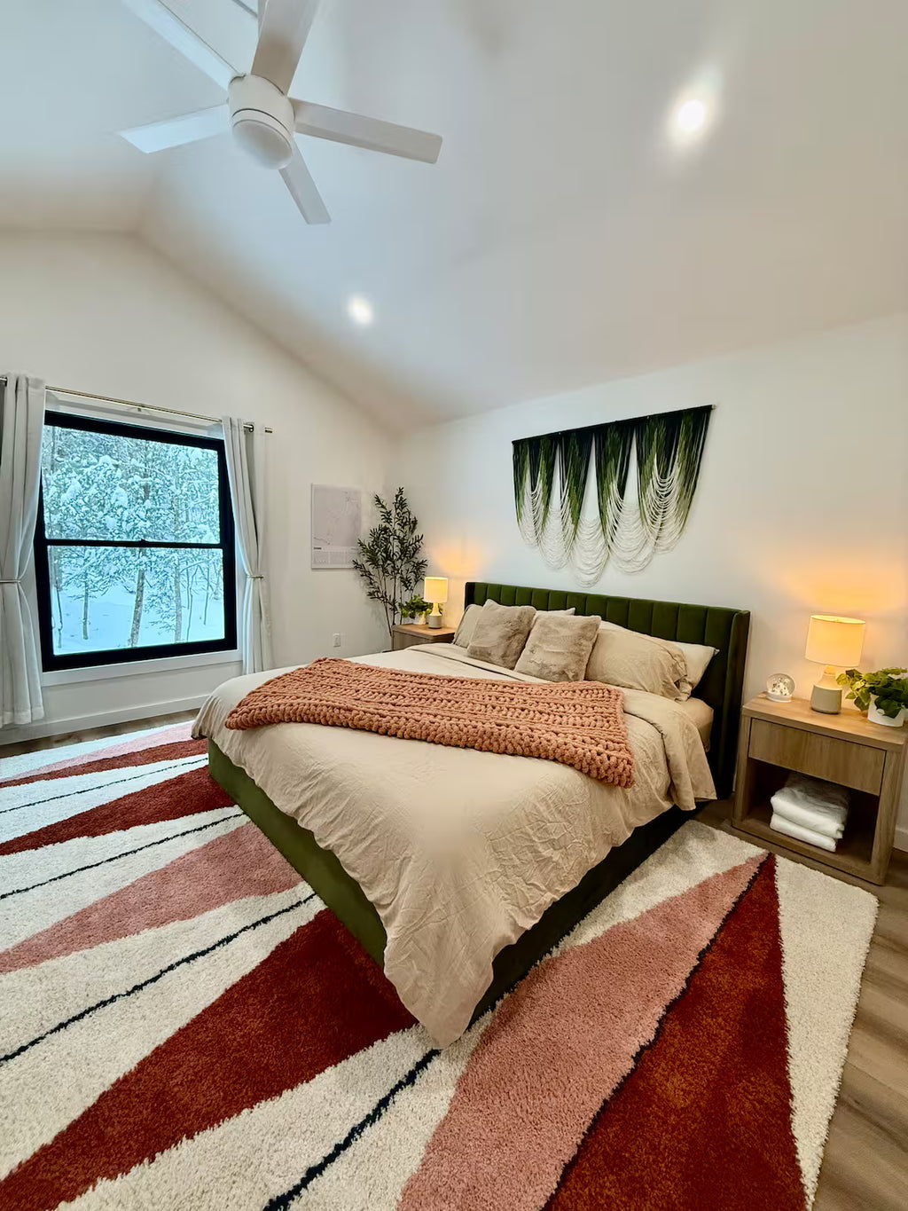 The 7-Acre Ridge Retreat