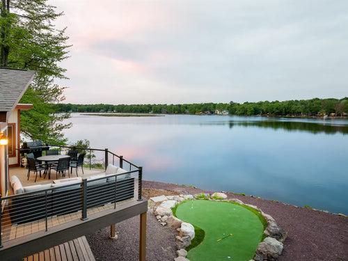 Apex Arena Lodge
