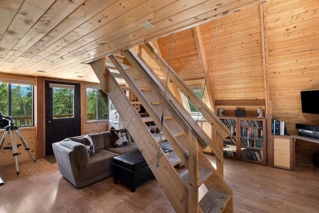 The Sneffels Peak Crest Cabin