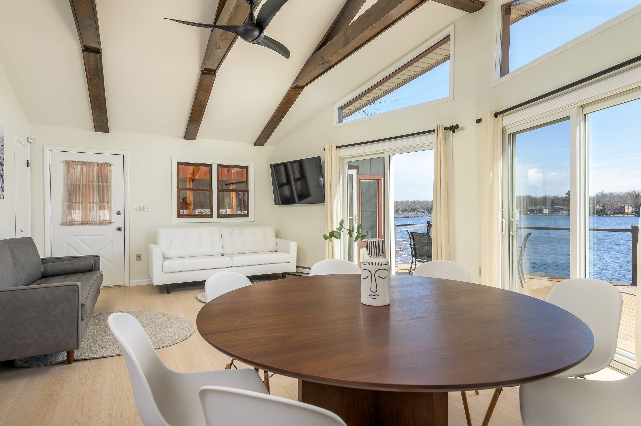 Apex Arena Lodge