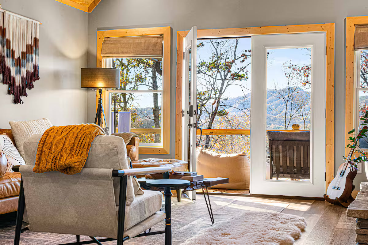 The Bryson Ridge Sunset Cabin