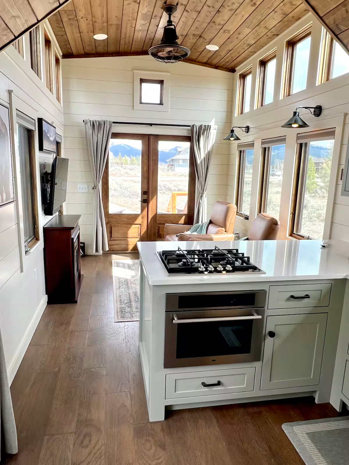 The Luxe Teton Vista Cabin