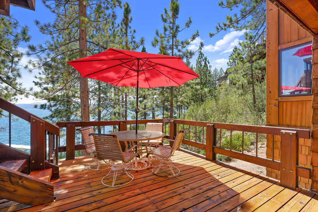 Aura Lodge at Edgewater