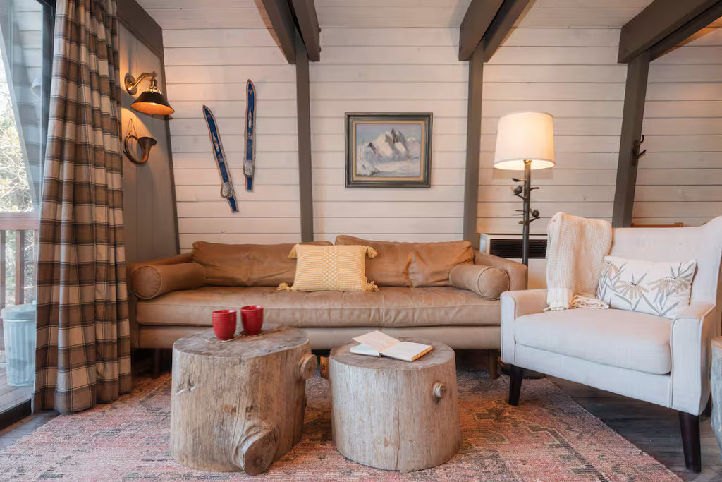 The Moonview Crest Cabin