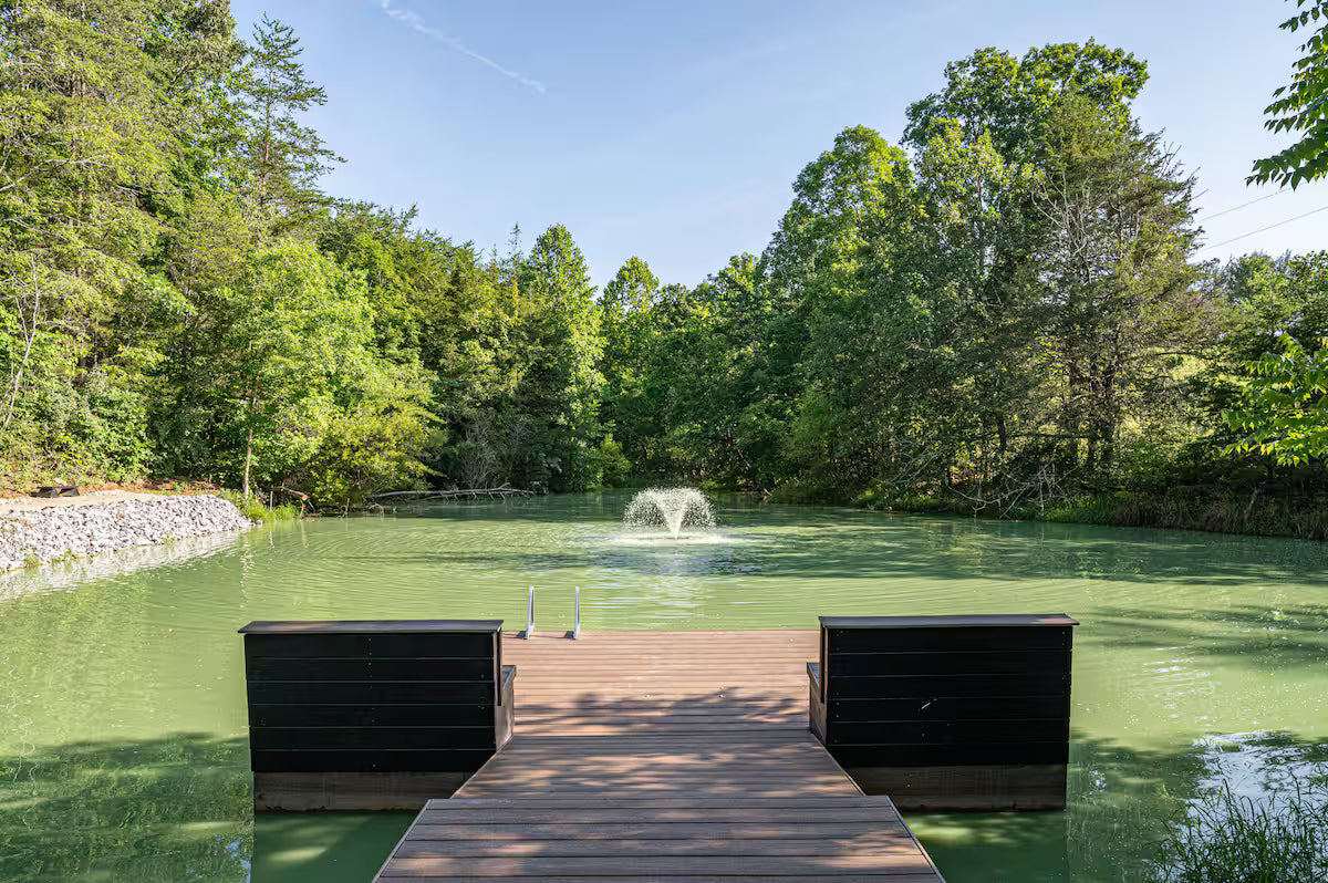 The Smokies Pond Haus