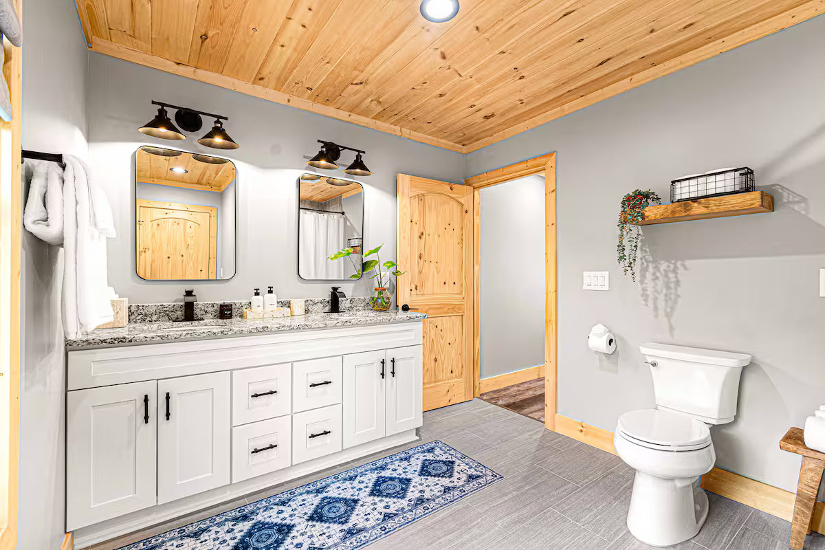 The Bryson Ridge Sunset Cabin