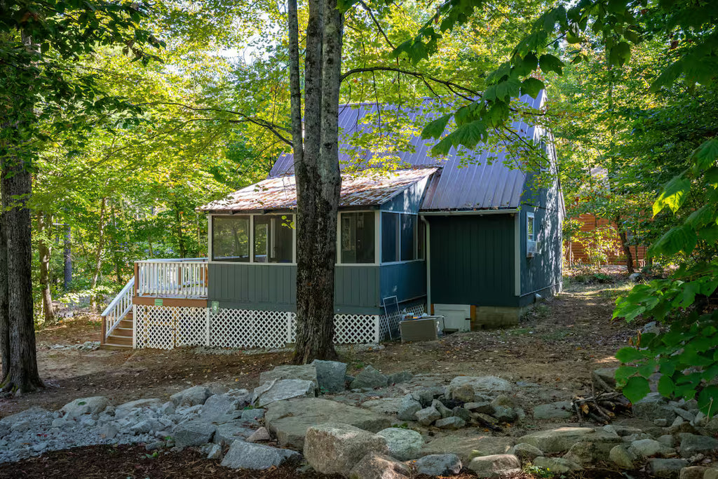 Cozy Beach home in Conway King Bed,Dogs w/Pequawket Beach Access