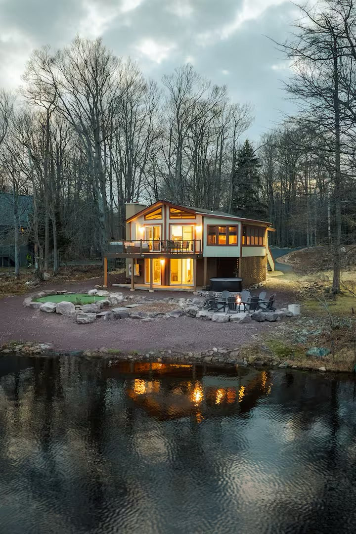 Apex Arena Lodge