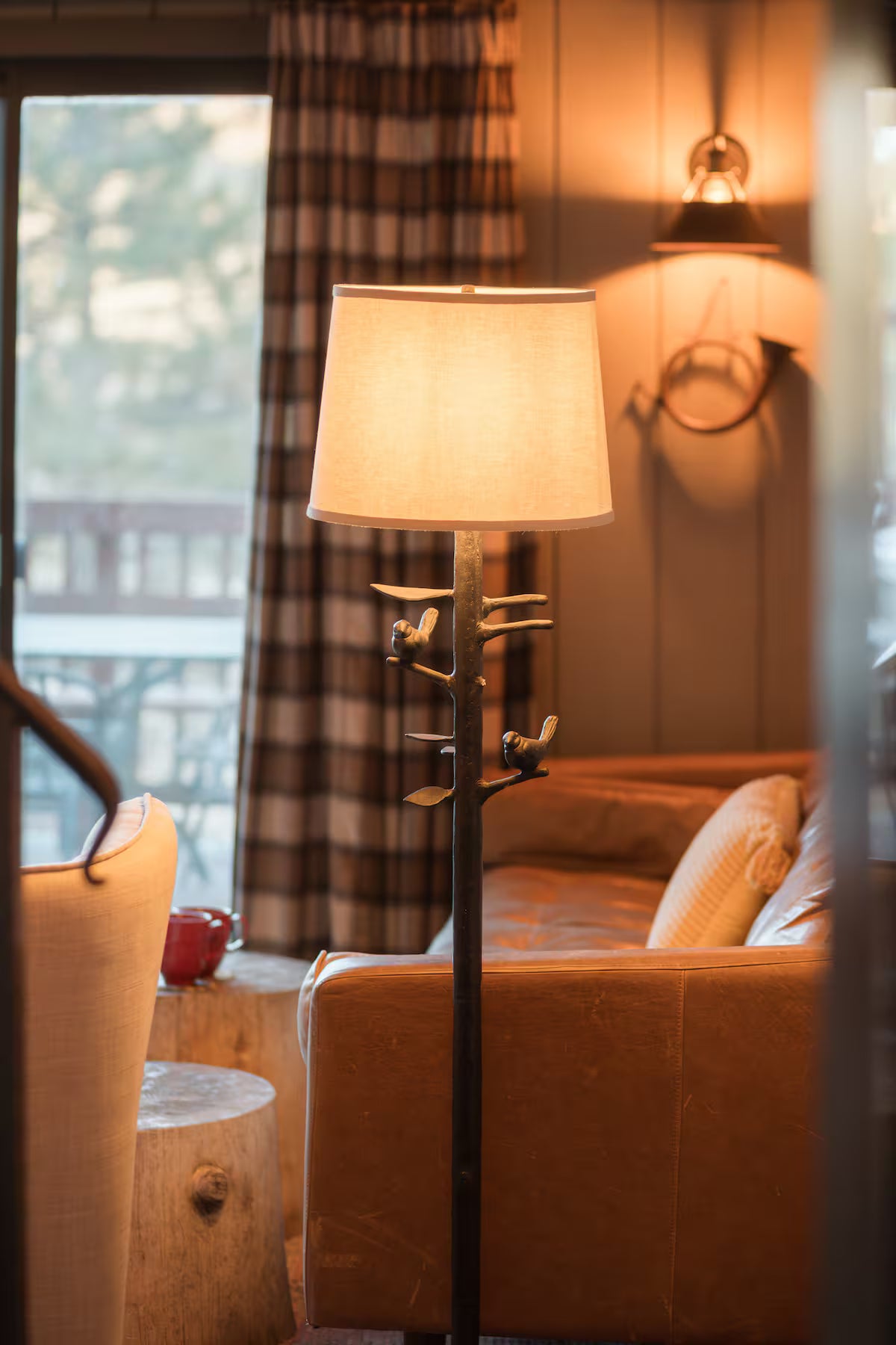 The Moonview Crest Cabin