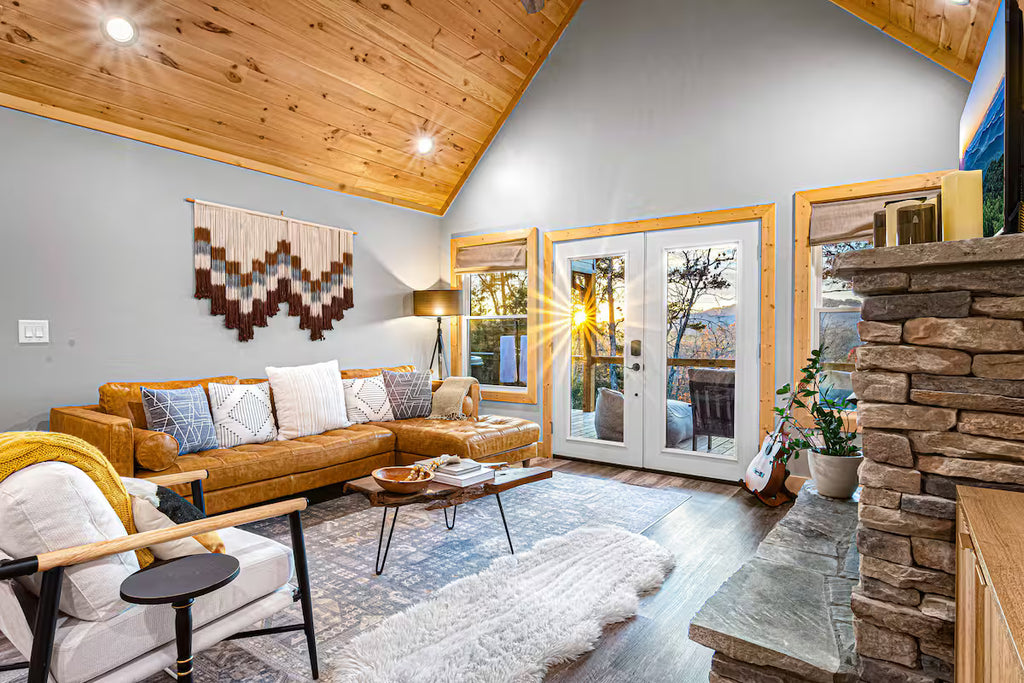 The Bryson Ridge Sunset Cabin