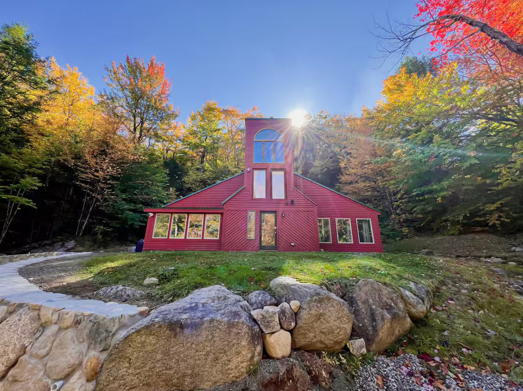 Rustic Lofty Mountain Retreat