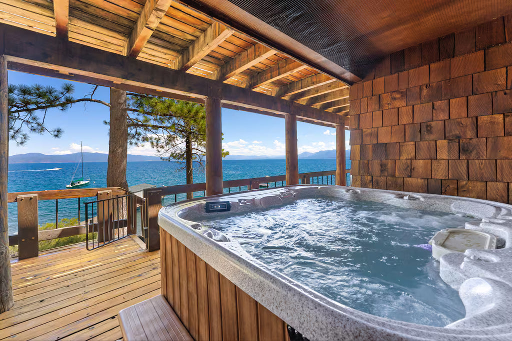 Aura Lodge at Edgewater