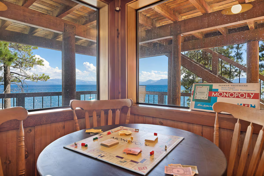 Aura Lodge at Edgewater