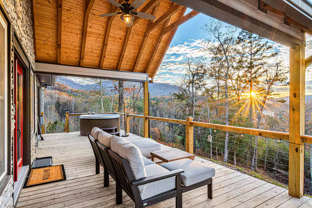 The Bryson Ridge Sunset Cabin