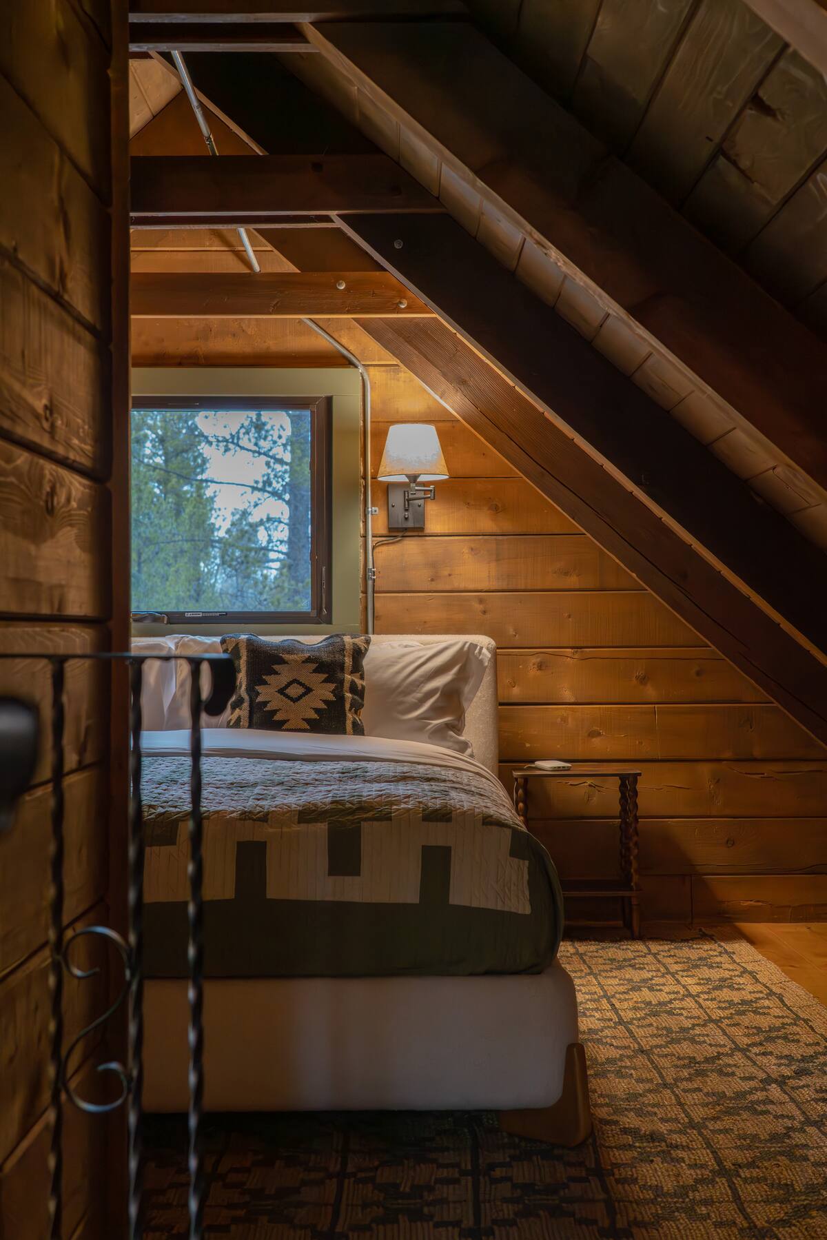 The Woodland Reconnect Cabin