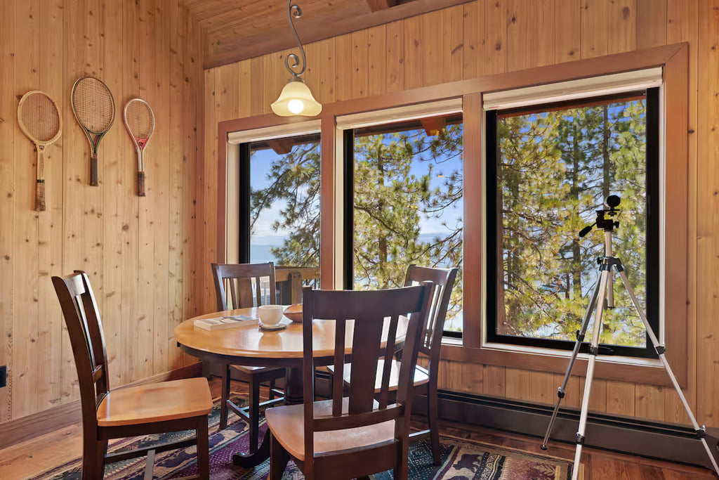 Aura Lodge at Edgewater