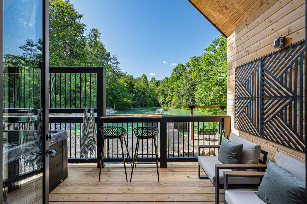 The Smokies Pond Haus