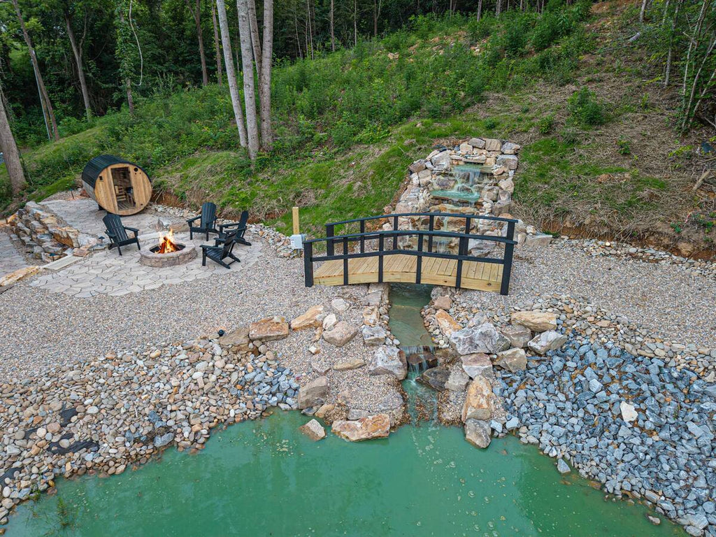 The Smokies Pond Haus